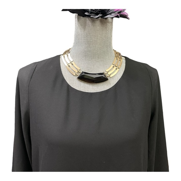 Naked Zebra open back blouse size S. Gold button on sleeves. - Picture 5 of 12